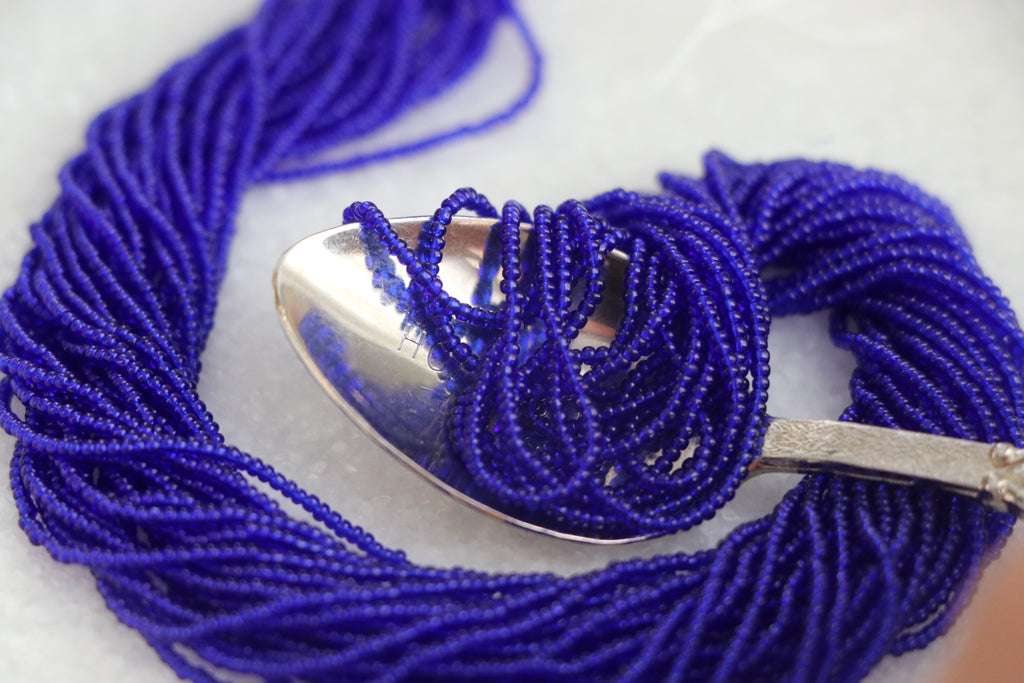 13/0 Royal Blue Hank (27 Grams) Contemporary