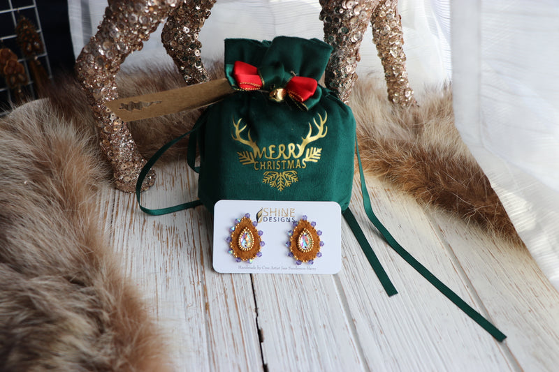 🎁3 Colours to Choose From 🌱 Moose Drops Tea & Bead Bundle (Moose Hide + Complete Sewing & Beading Kit + Mother Earth Tea + Online Pre-Recorded Tutorial)